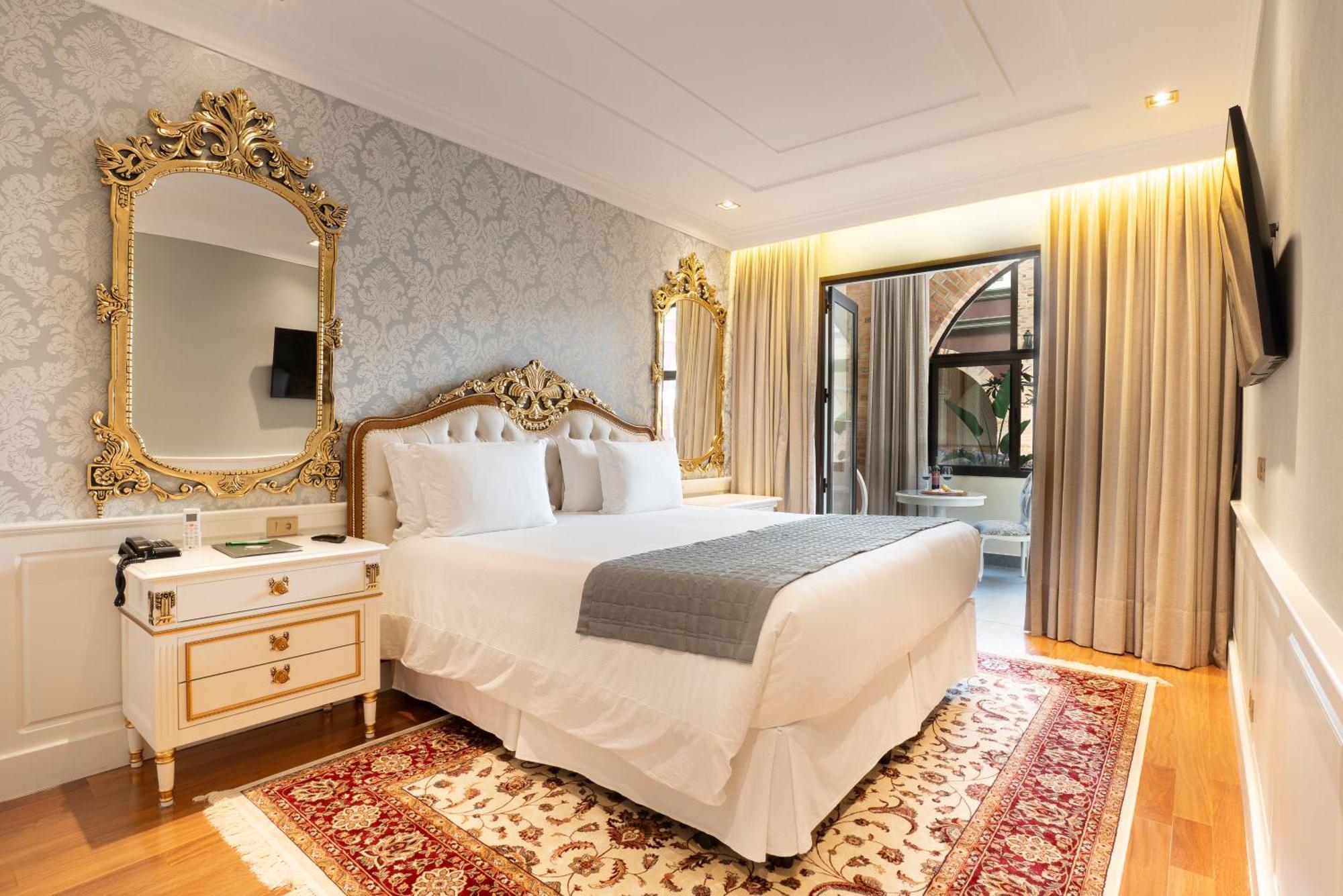 Pousada Luis XV Кампус-ду-Жордау Экстерьер фото Deluxe Room