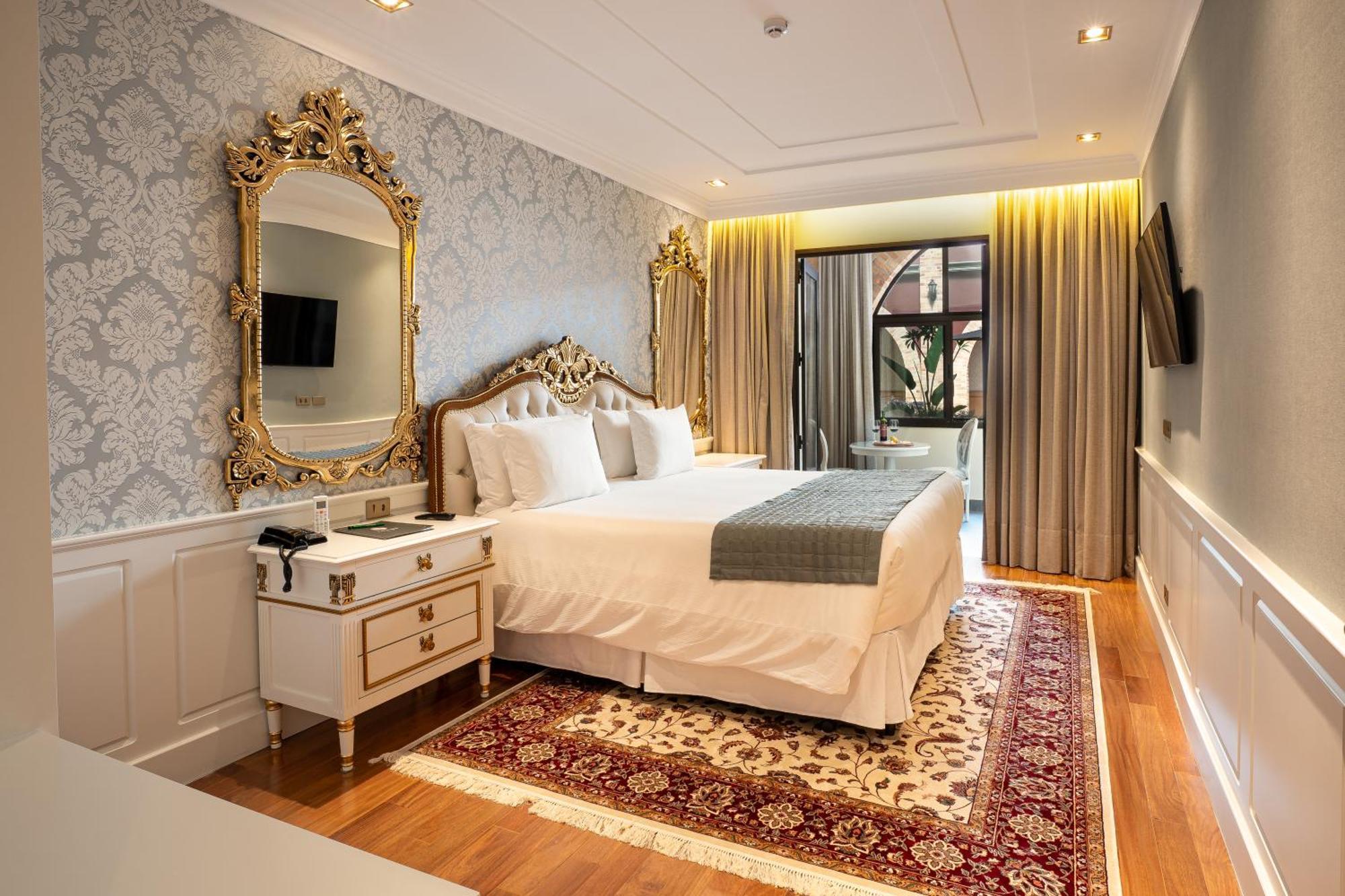Pousada Luis XV Кампус-ду-Жордау Экстерьер фото Deluxe Room