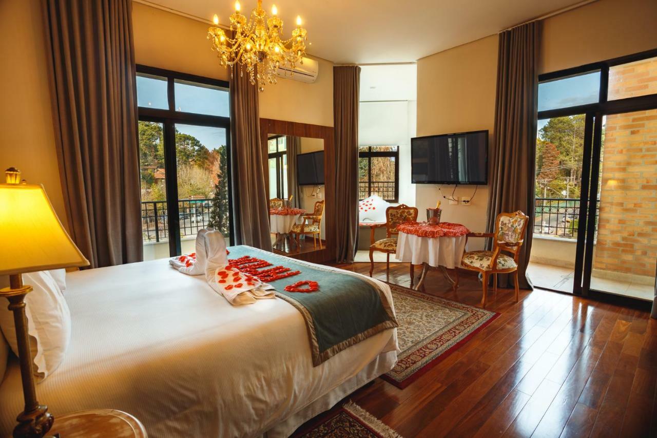 Pousada Luis XV Кампус-ду-Жордау Экстерьер фото A bedroom at the hotel